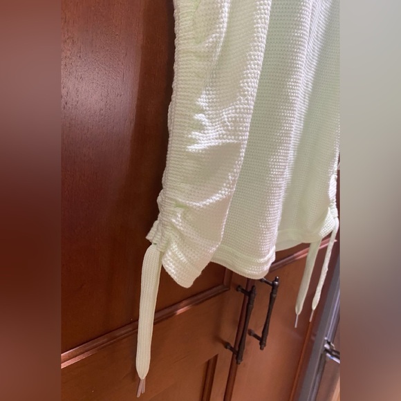 Calvin Klein Performance Tank Top - Picture 5 of 10